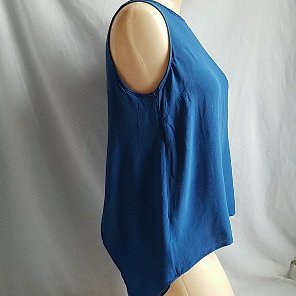 Violet + Claire Sleeveless Blue Hi Low Tank Small - Picture 2 of 7